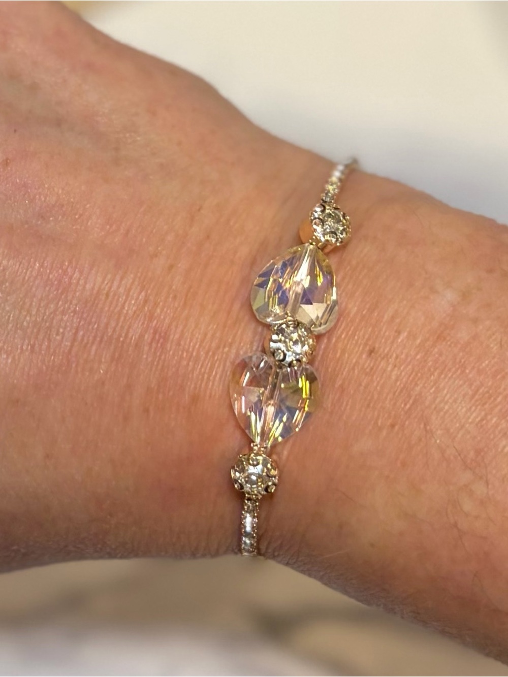 Iridescent Heart Crystal Bracelet - Sparkling Clear